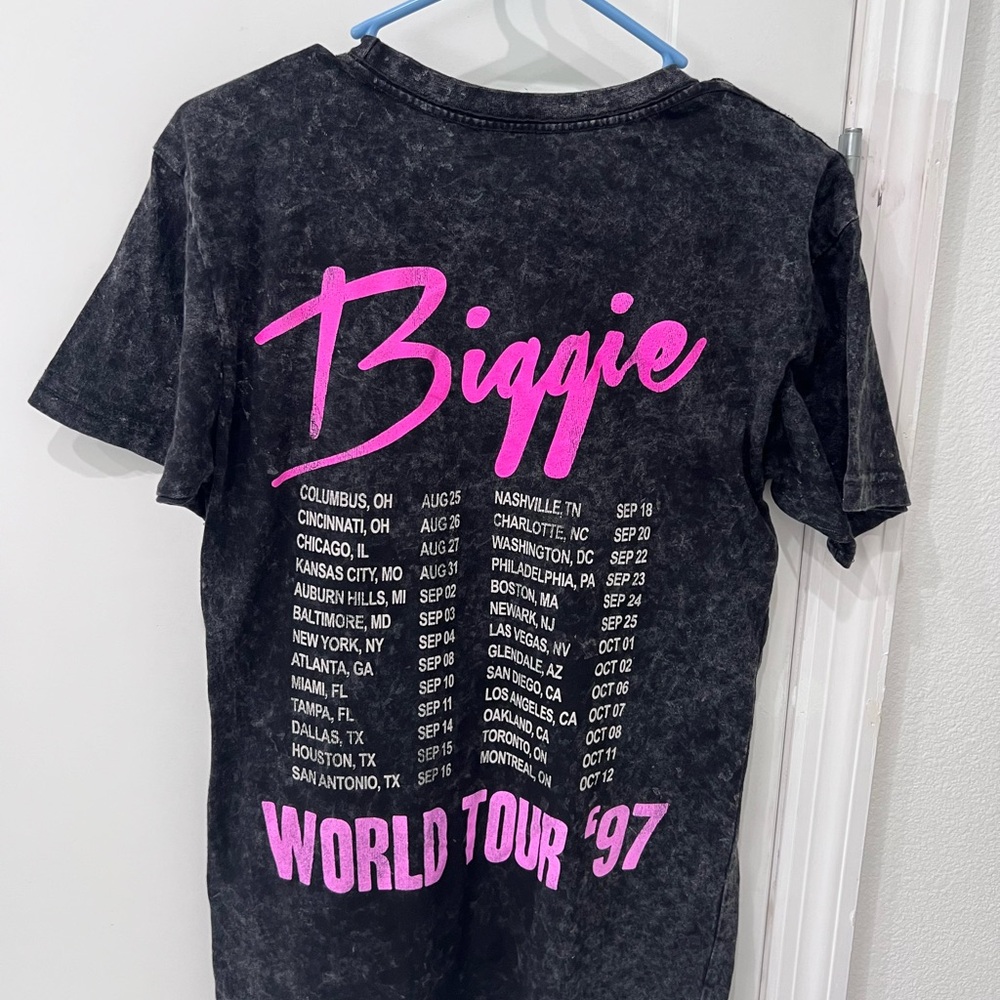 Biggie Smalls Notorious B.I.G. 1997 World Tour Graphic T-Shirt Hip Hop Rap Tee - Picture 4 of 5